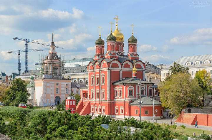 Москва. Собор иконы Божией Матери Знамение на Варварке