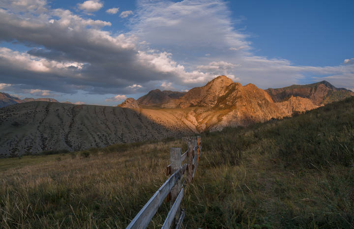 В лучах заходящего солнца (2)