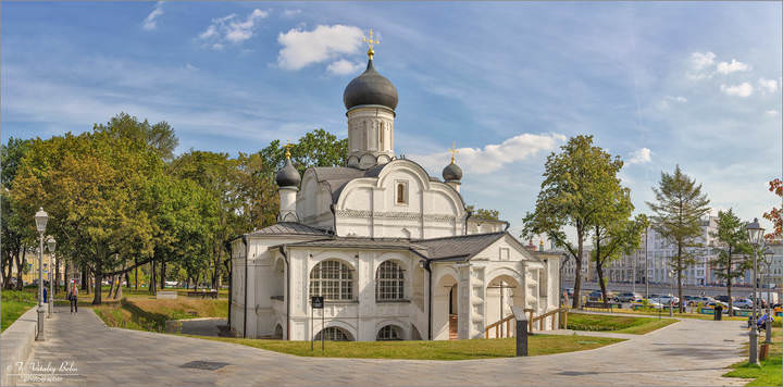 Зарядье. Церковь Зачатия Праведной Анны