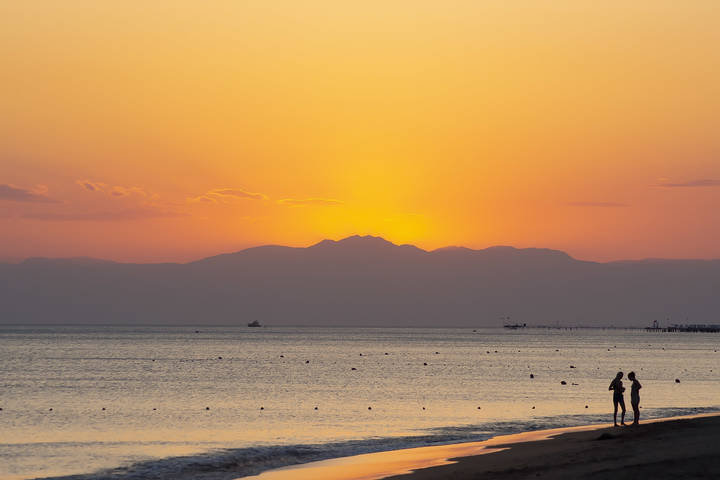 Закат на море