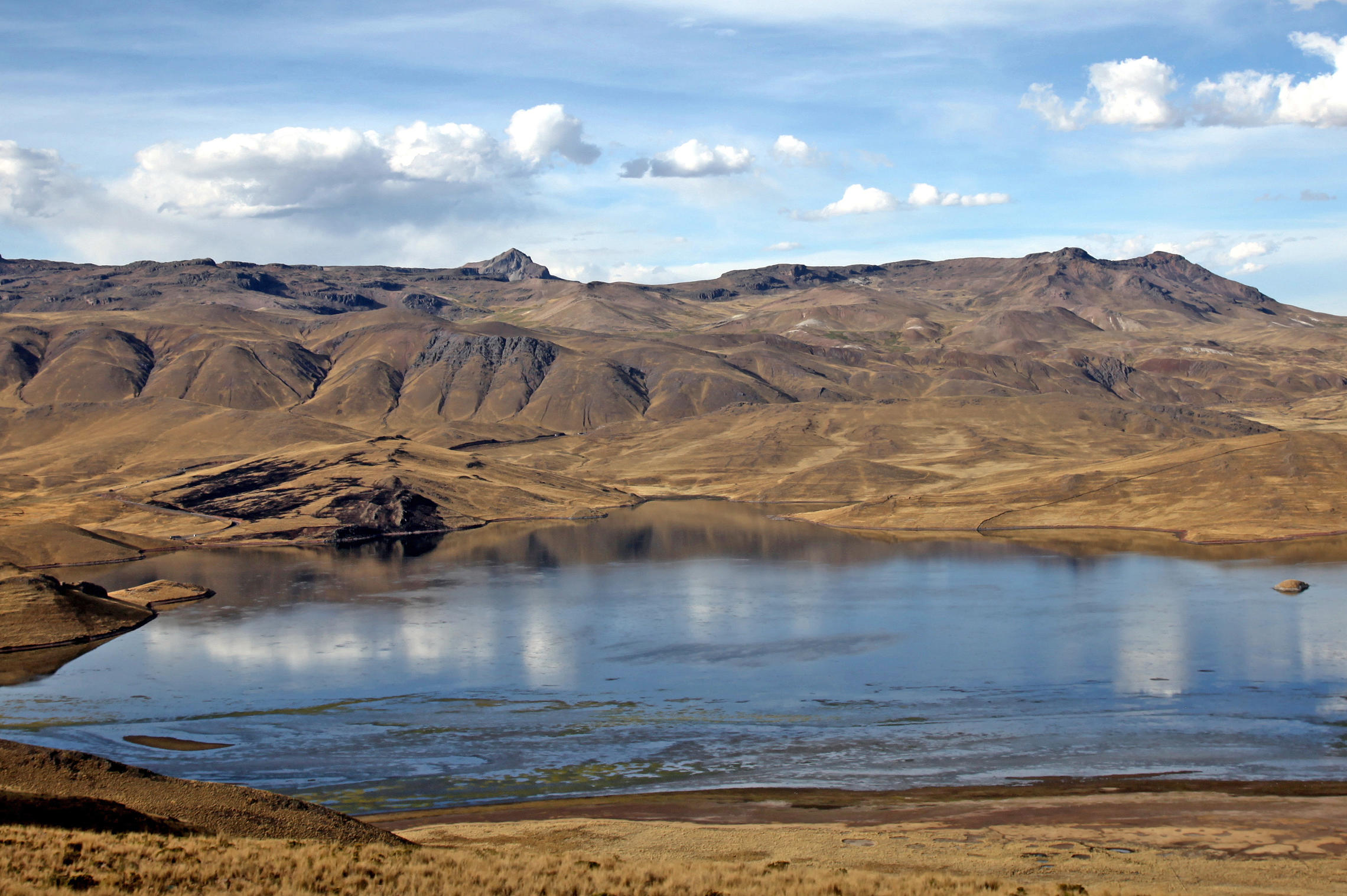 Горное озеро в Андах