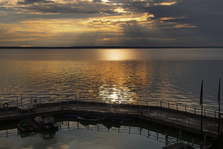 В лучах осеннего заката
