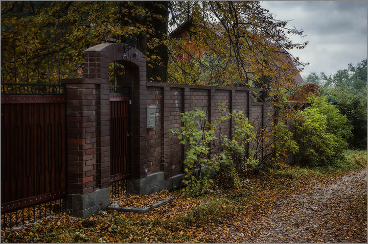 Гостья осень