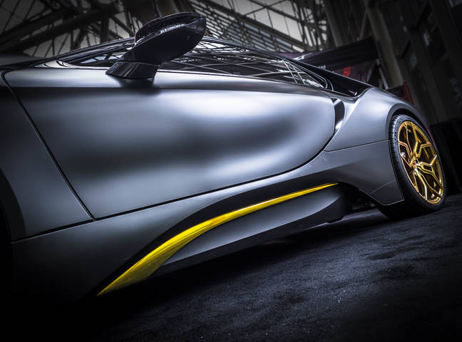 i8
