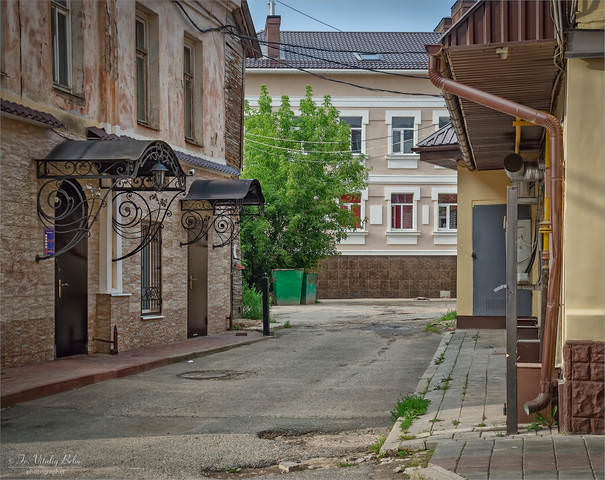 Калуга. Проулок на улице Карпова