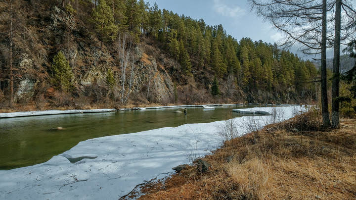 Рыбаки на реке Ихэ - Ухгунь.
