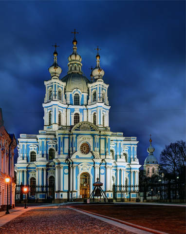 Смольный собор