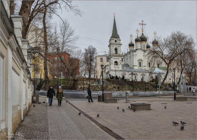 Храм Святого равноапостольного князя Владимира в Старых Садех. Москва