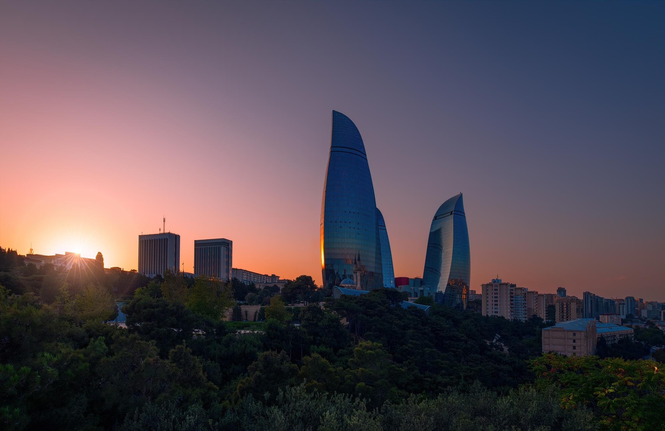 Виды Баку