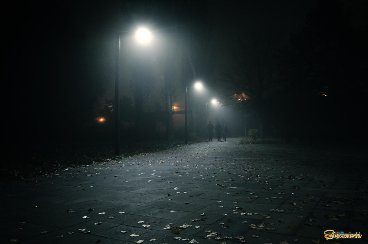 в туманном городе осень...