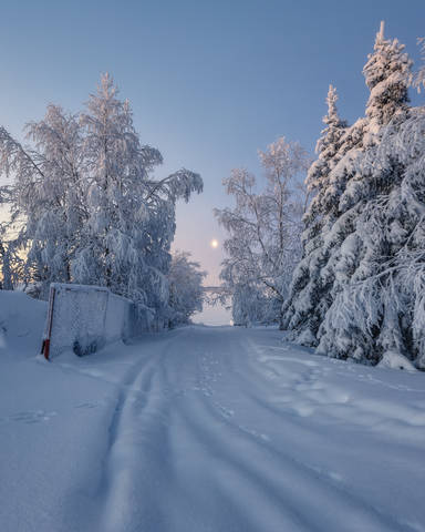 Февраль