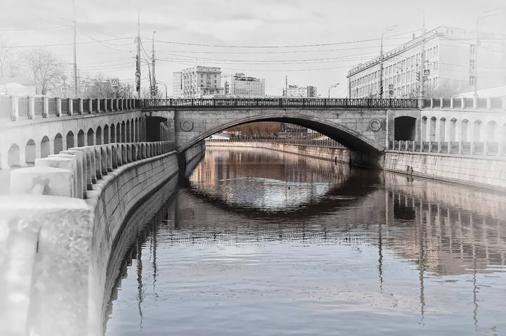 Госпитальный мост.