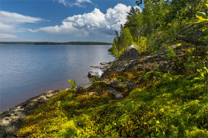 солнечно