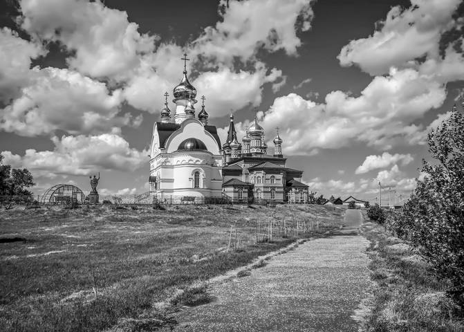 Дорога к храму.........