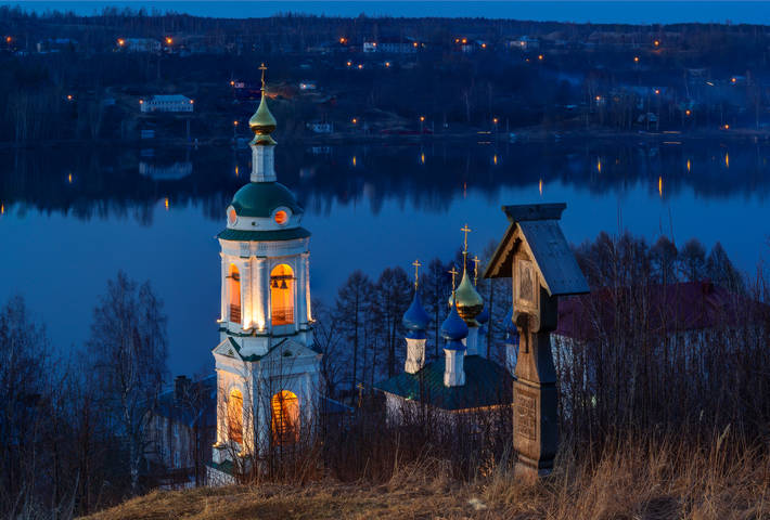 Плес - закрытый город.