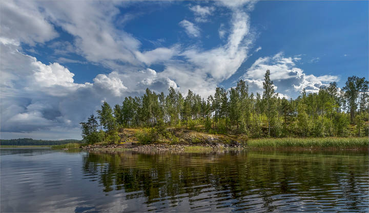 облачно