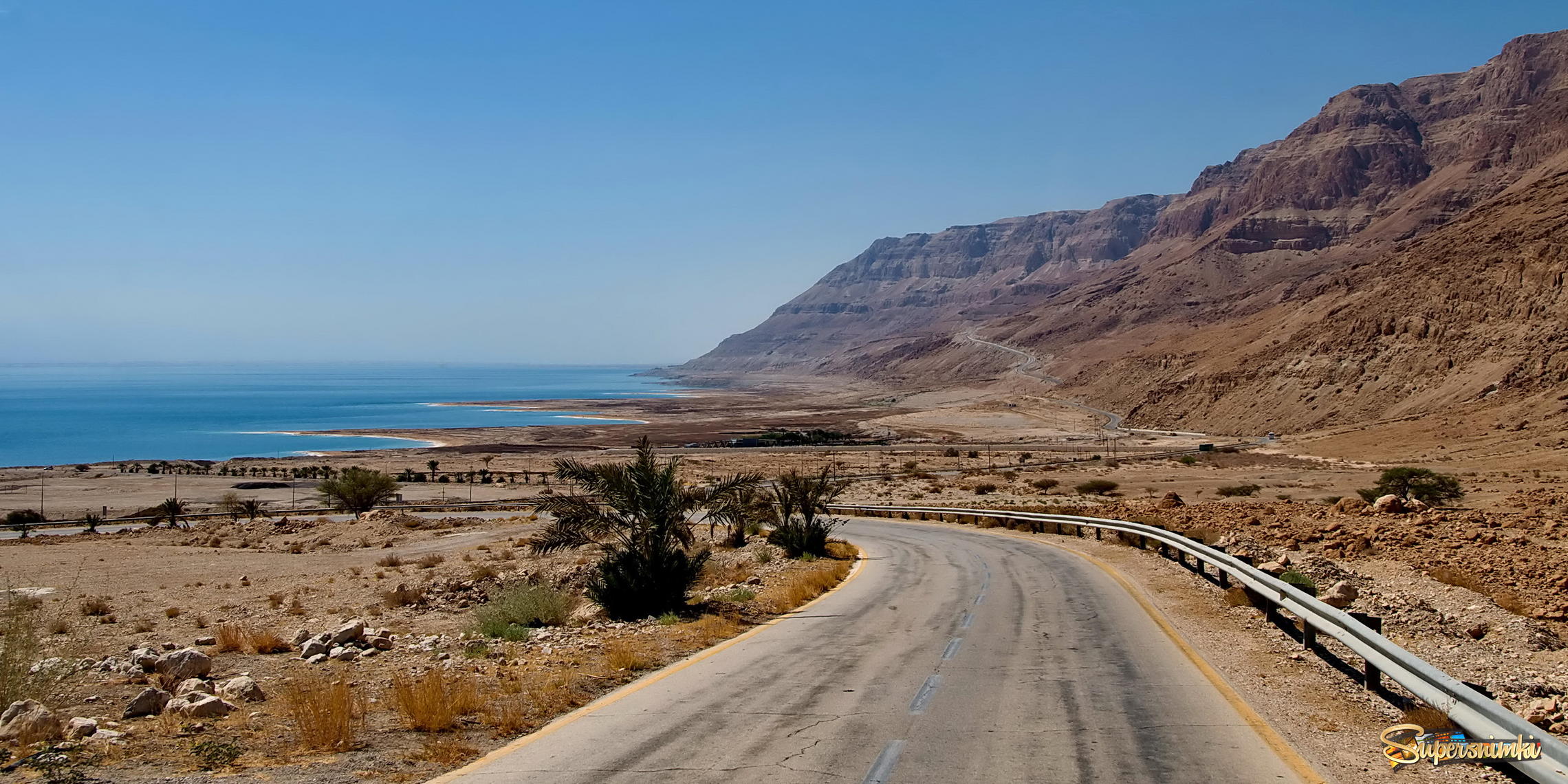 Вдоль берега Мертвого моря