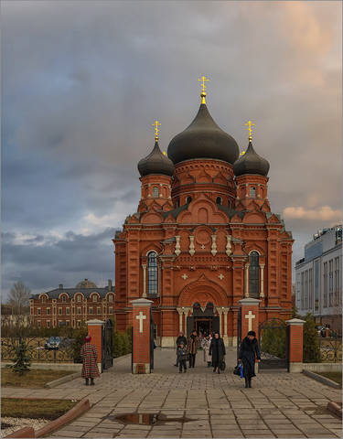 Успенский собор. После вечерней службы. ( г.Тула )