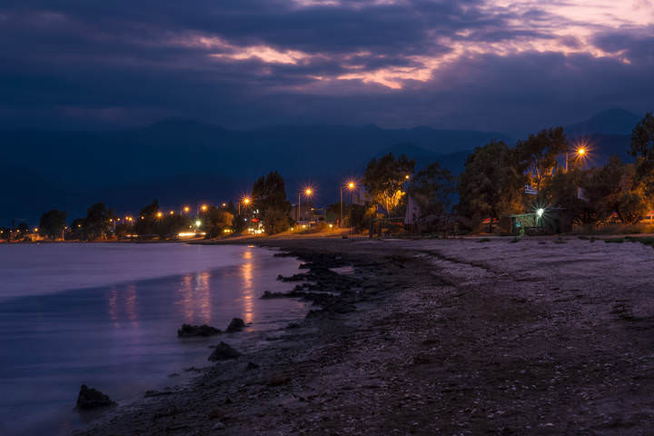 Дорога вдоль моря