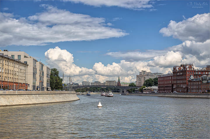 Москва. Берсеневская набережная