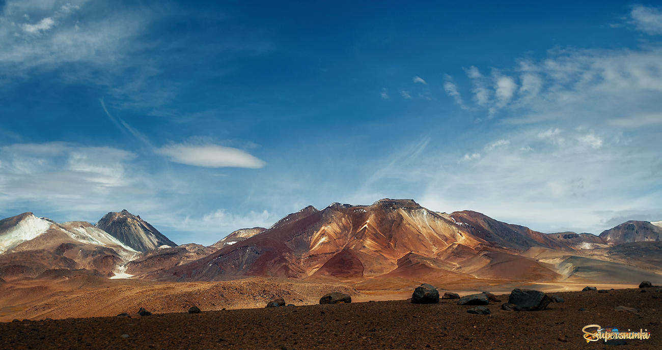 Радужные горы в Перу...
