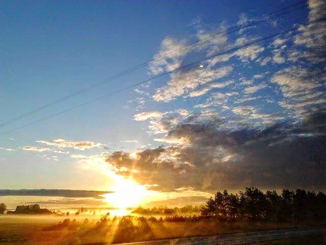 утро