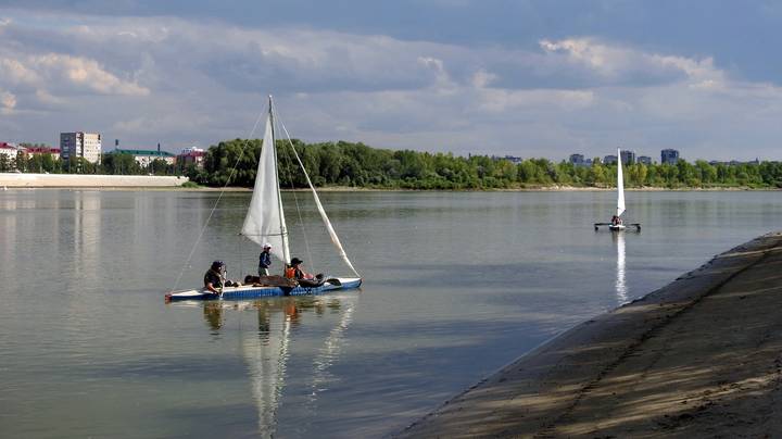 Вижу землю