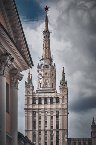 Про Империю