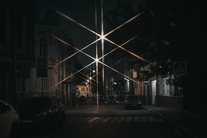 Ночь, Москва, Август...