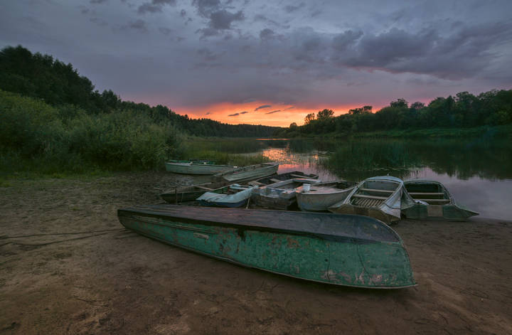 Пейзаж с лодками