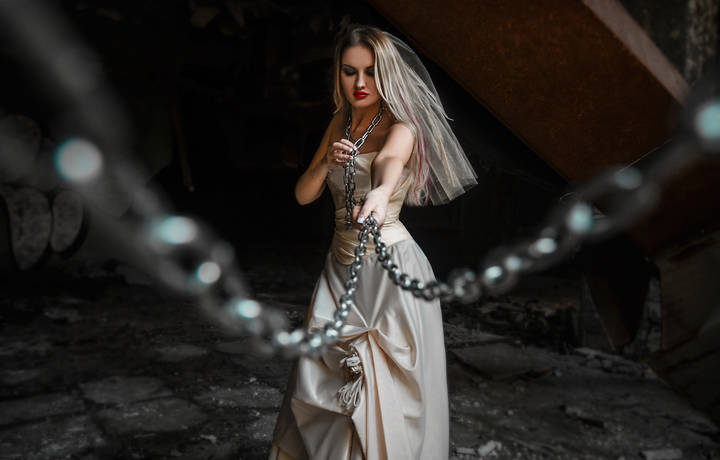 Bride
