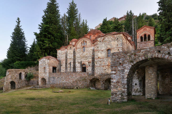 В Мистре