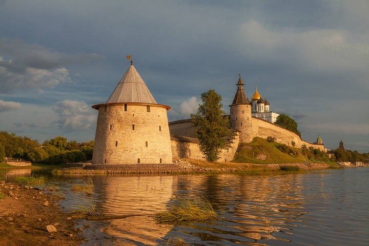 У слияния рек...