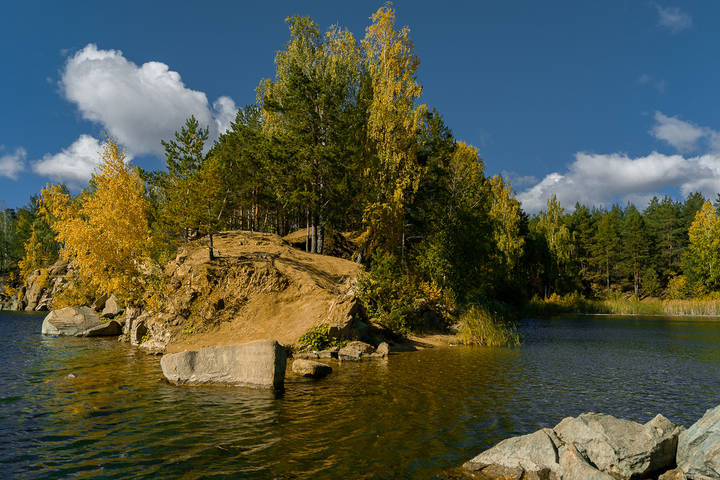 Палитра осеннего карьера