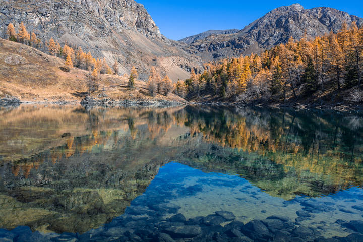 Здесь вода как слеза