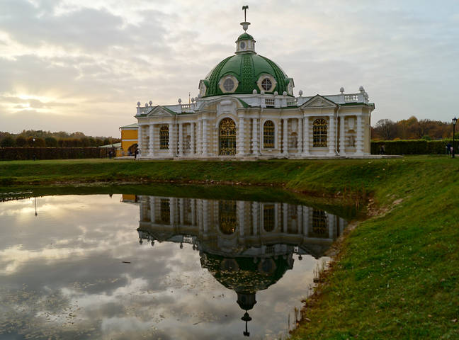 Кусково Грот
