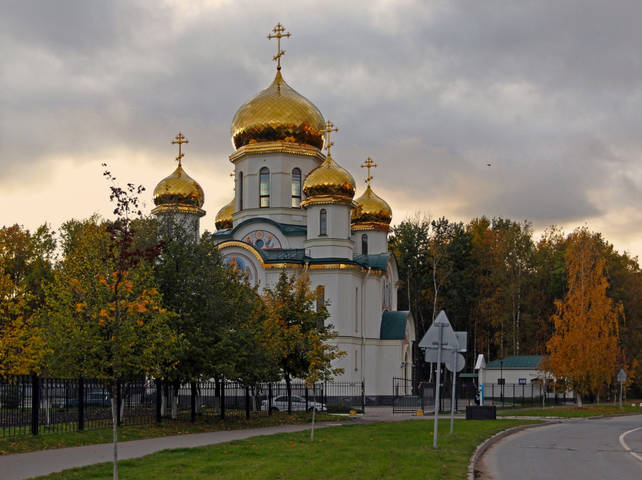  Храм в честь Воздвижения Честнаго и Животворящего Креста Господня