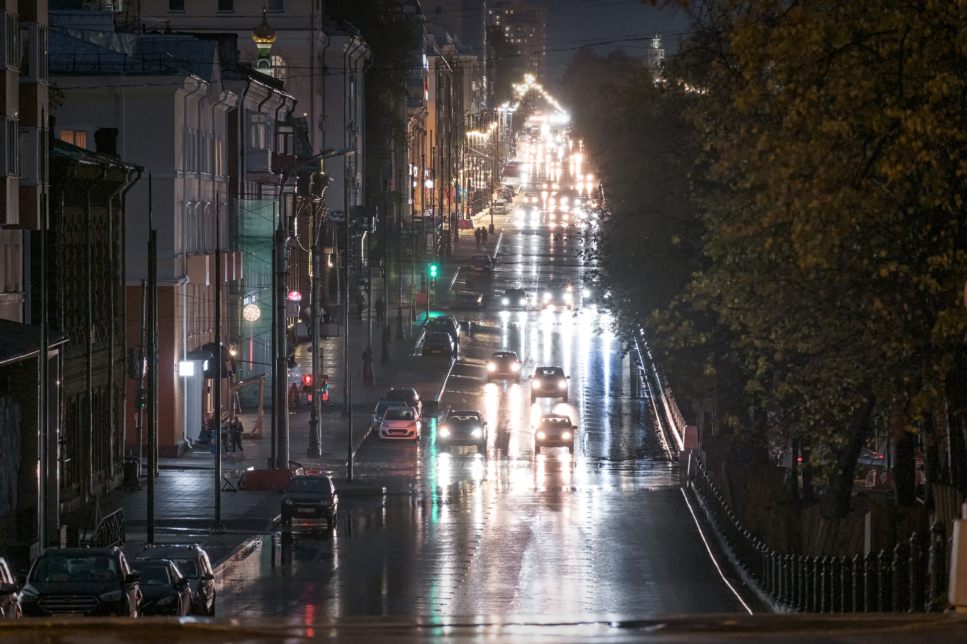 Сегодня ночь дождь есть. Дождливый город. Дождь в городе. Город улица дождь. Ночной дождь.