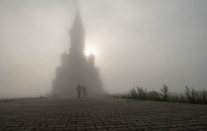Прихожане.