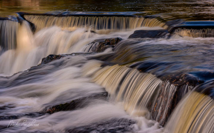 Bond Falls