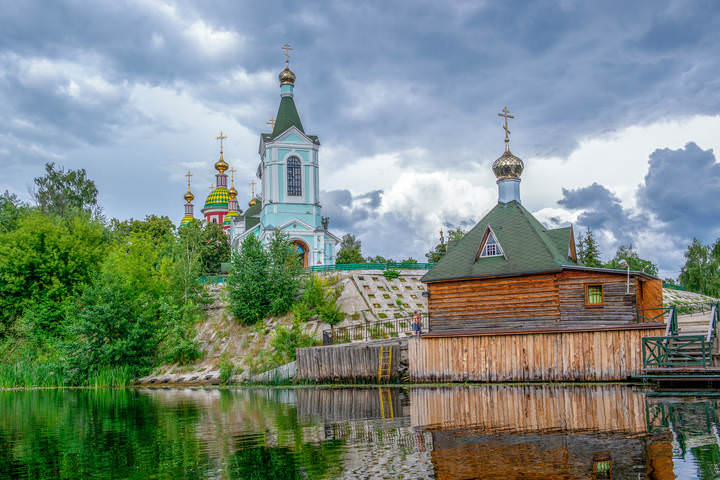 Трегуляевский Иоанно - Предтеченский мужской монастырь.