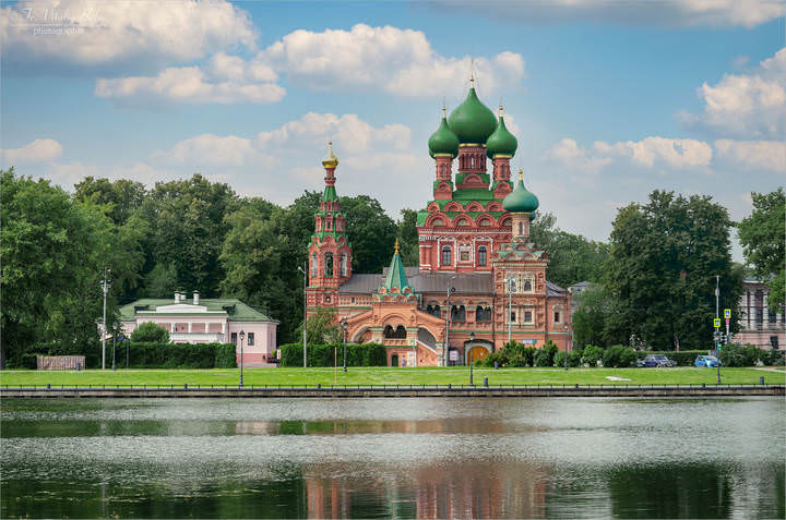Троицкий храм в Останкино