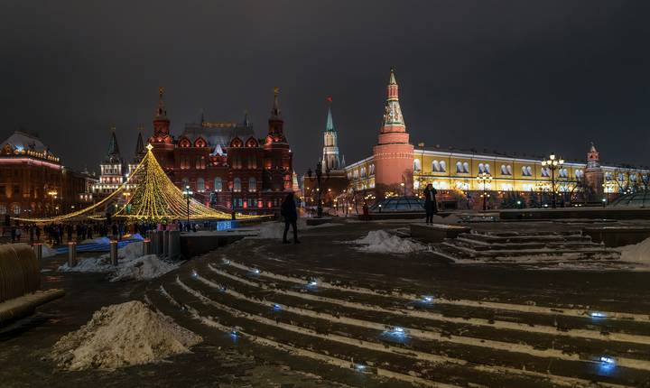 Москва предновогодняя 20/21