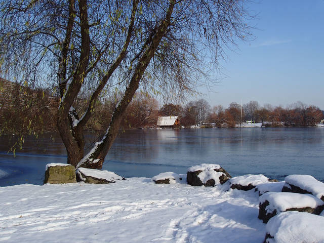 в лёгкий морозец