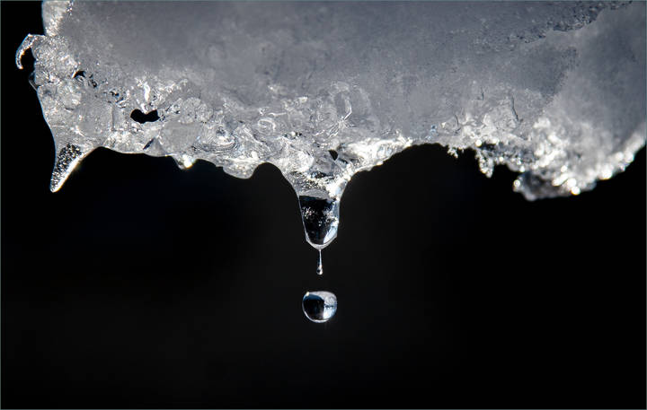 Вода всё же имеет форму.