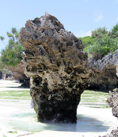 на Mtende Beach