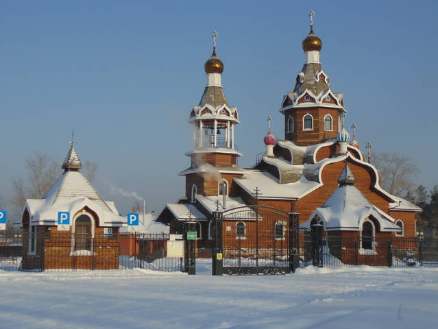 Печи топятся в Богоявленском храме.