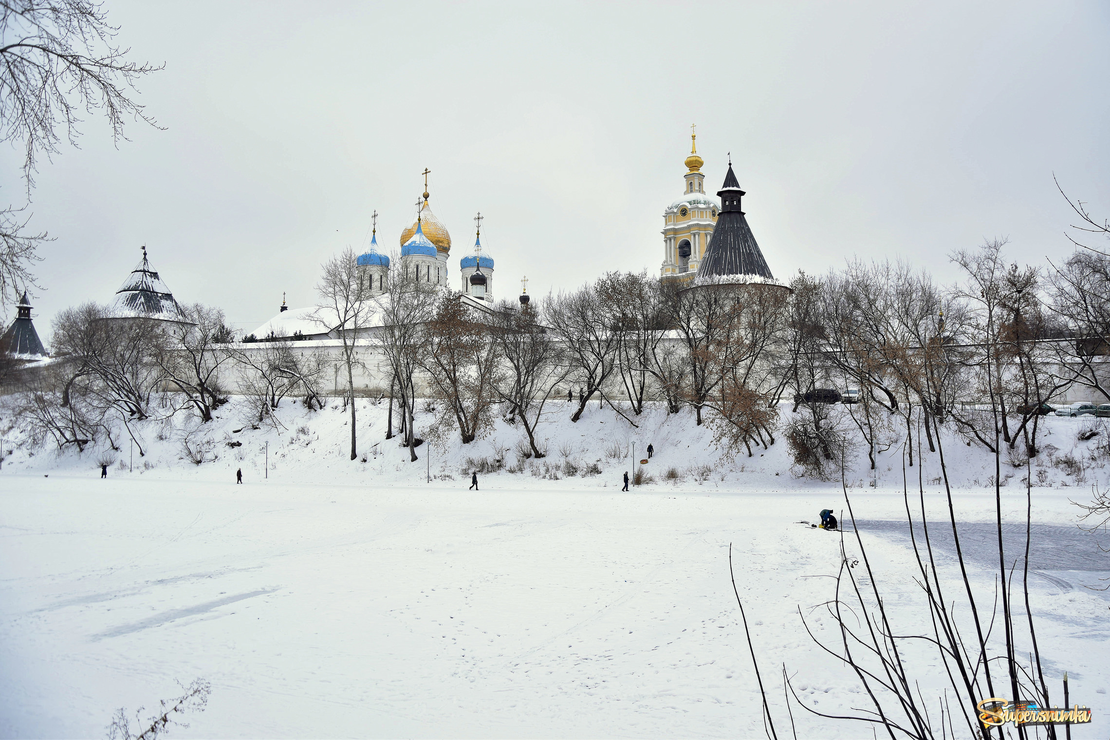  Новоспасский монастырь