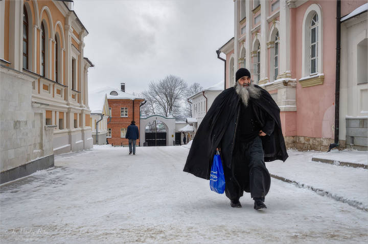Спешащий делать добрые дела