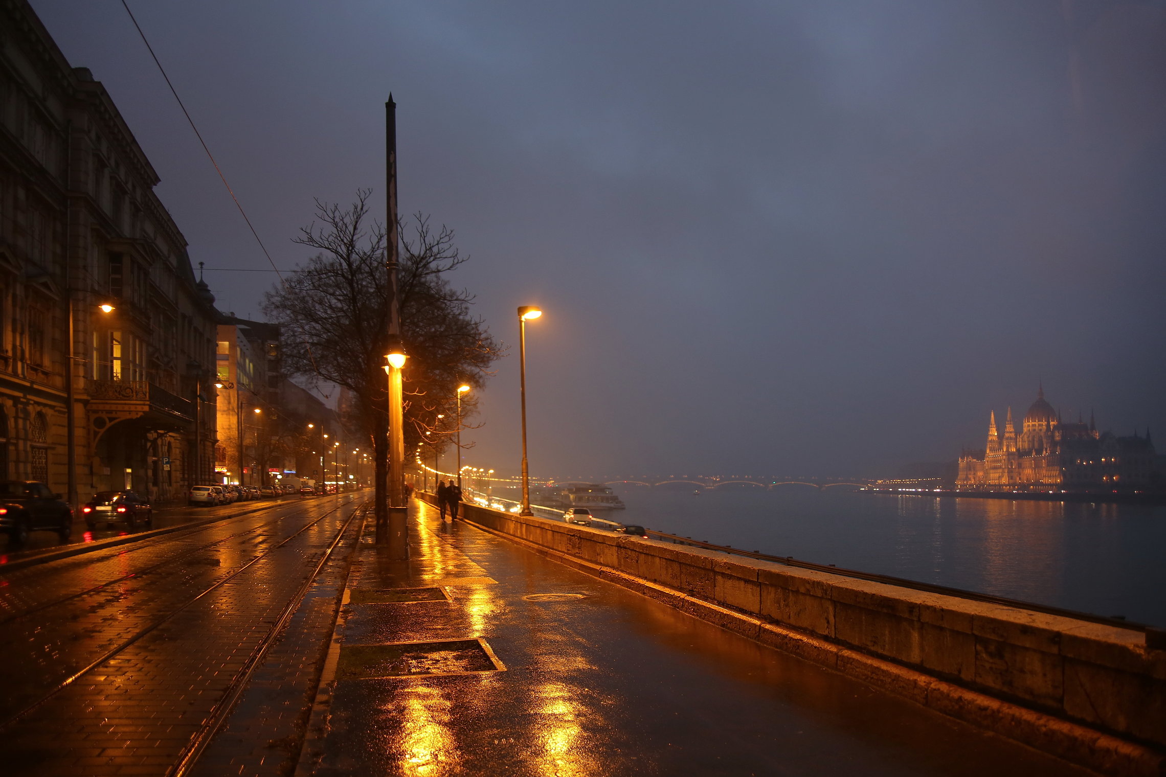 дождливый вечер в Будапеште
